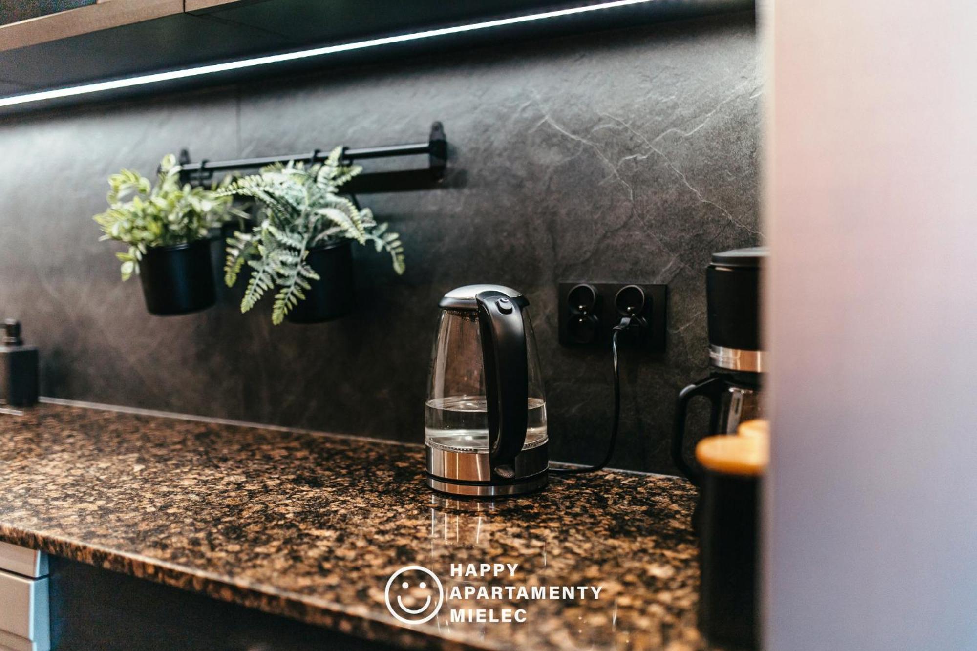 Happy Time - Apartamentyhappy Pl Mielec Eksteriør bilde